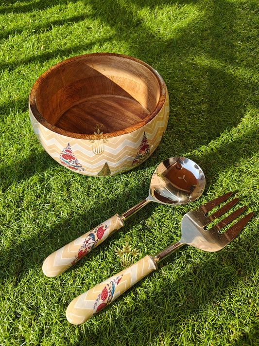 Salad Bowls with Serving Spoon and Fork